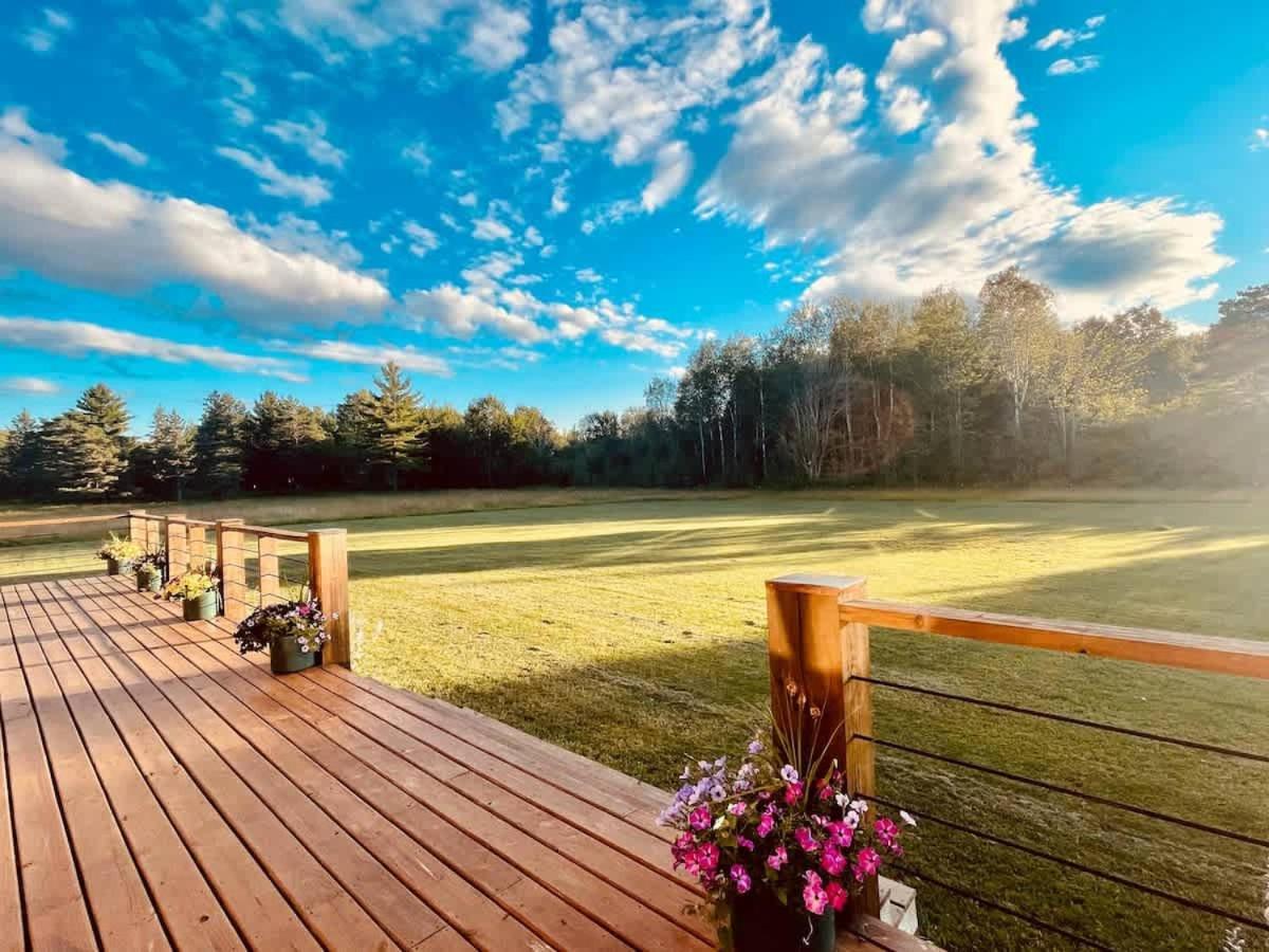 Stunning Log Cabin Getaway At The Hannu Haus Ironwood Bagian luar foto