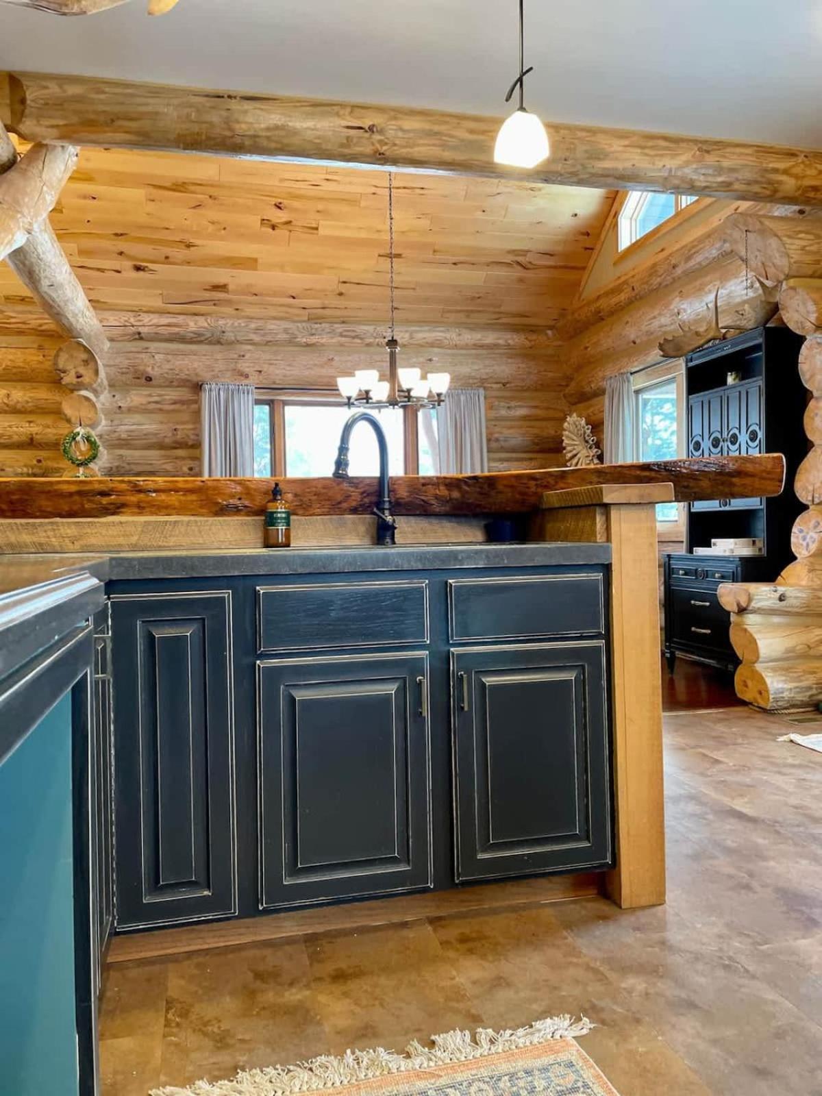 Stunning Log Cabin Getaway At The Hannu Haus Ironwood Bagian luar foto